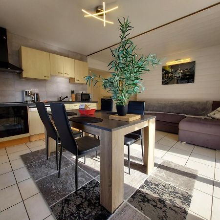 Lac et Montagne: Spacious Apartment with Terrace near St Jorioz Saint-Jorioz Exterior photo