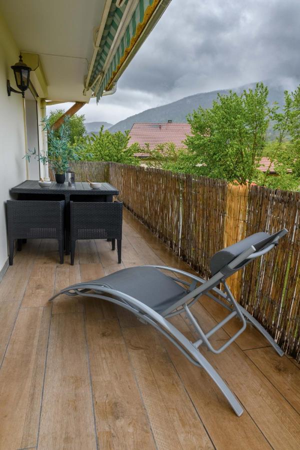 Lac et Montagne: Spacious Apartment with Terrace near St Jorioz Saint-Jorioz Exterior photo